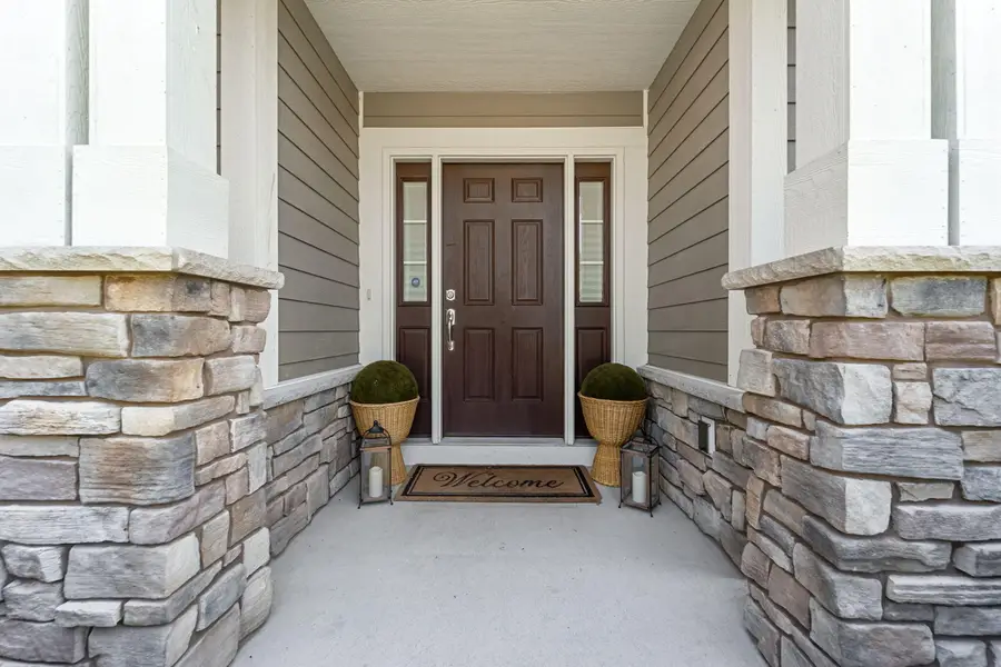 7208 W River Birch Dr, Mequon, WI 53092 - Image #3