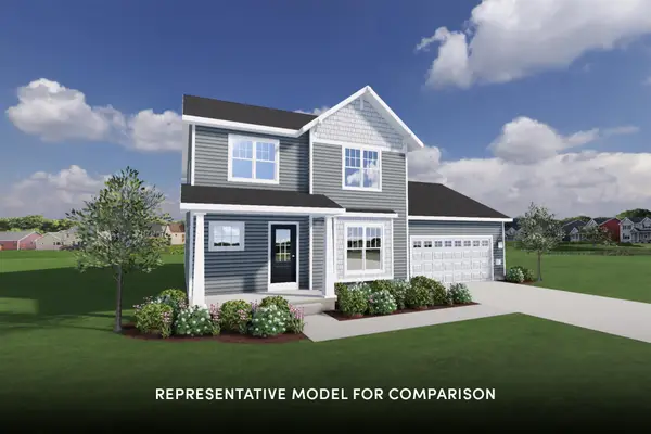 1269 Arrowood Cir W, Oconomowoc, WI 53066