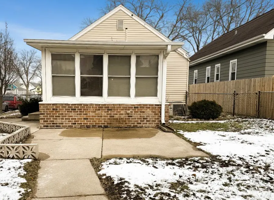 2201 S 73rd St, West Allis, WI 53219 - Image #3