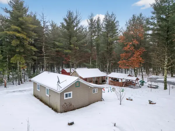 1321 Bighorn Ave, Big Flats, WI 54613