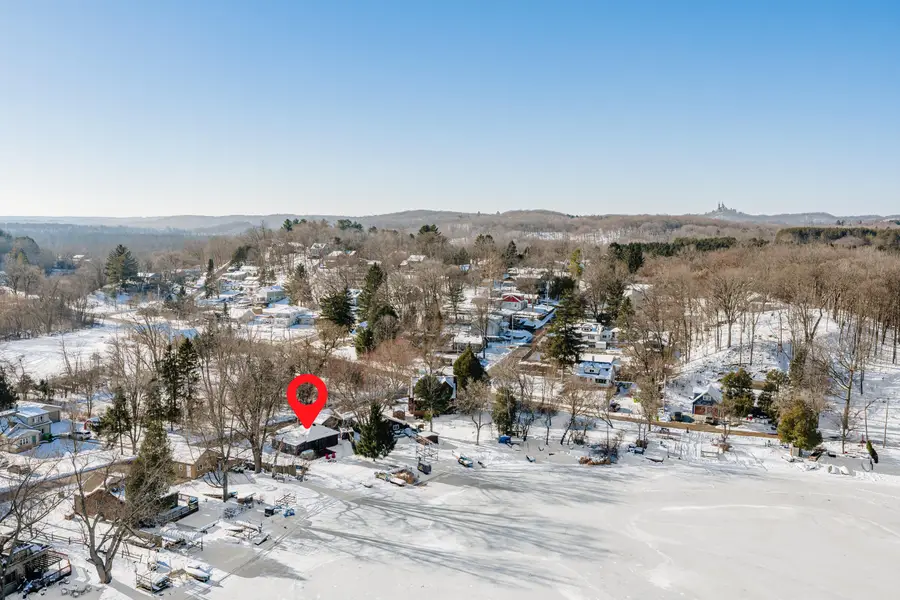 5040 Lakeview Ave, Hubertus, WI 53033 - Image #2
