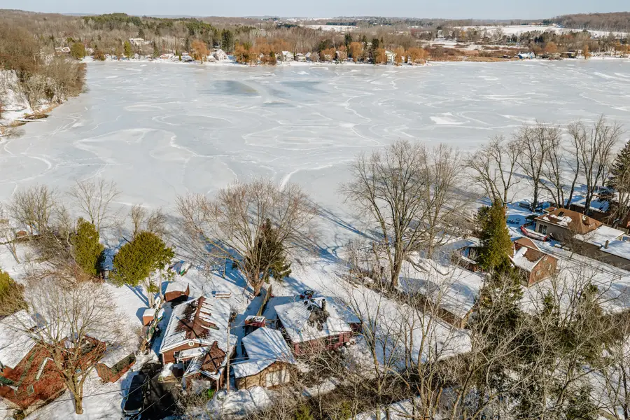 5040 Lakeview Ave, Hubertus, WI 53033 - Image #3