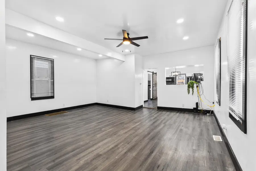 2642 N 24th Pl, Milwaukee, WI 53206 - Image #3