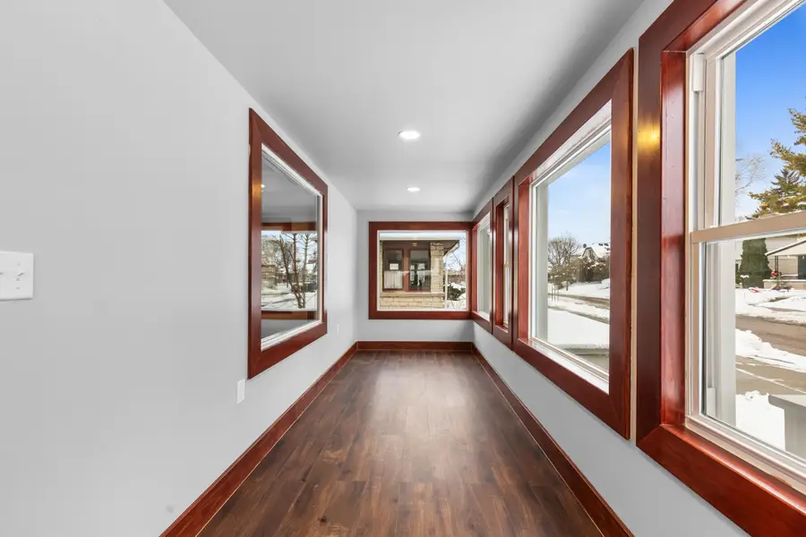 2132 S 85th St, West Allis, WI 53227 - Image #2