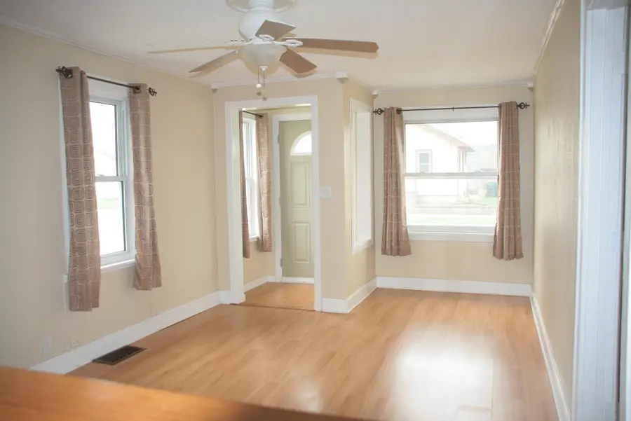 705 Livingston St, La Crosse, WI 54603 - Image #2