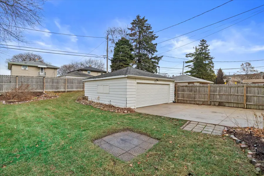 3934 E Adams Ave, Cudahy, WI 53110 - Image #3