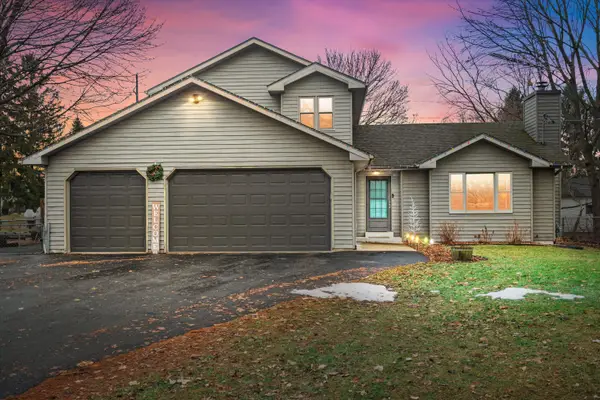 301 S Summerset Dr, Mount Pleasant, WI 53406