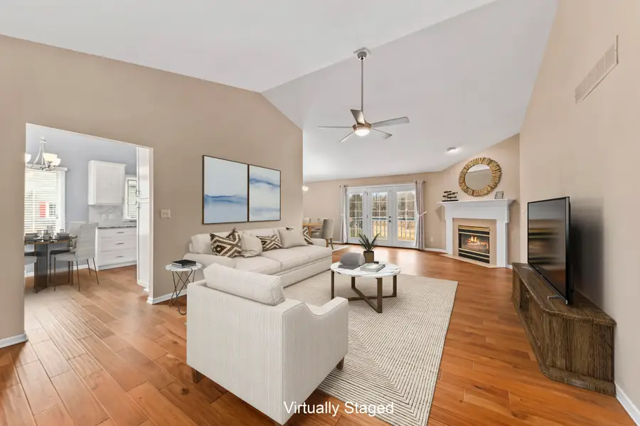 4575 Turtle Creek Dr, Brookfield, WI 53005 - #2