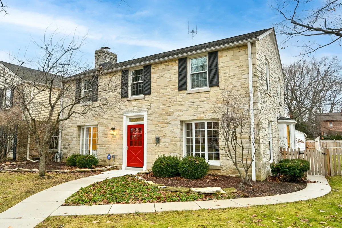 4339 N Alpine Ave, Shorewood, WI 53211 - Image #1