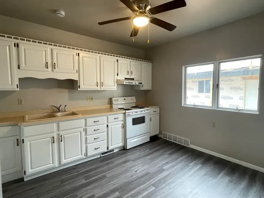 1424 Mehrtens Ave, Sheboygan, WI 53081 - Image #3