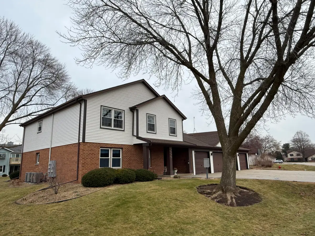 4228 80th Pl, Kenosha, WI 53142 - Image #1