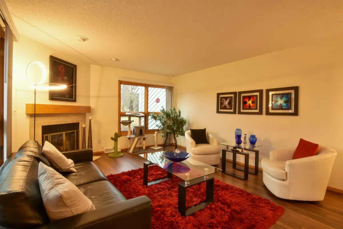 15731 W Brook Dr W, New Berlin, WI 53151 - Image #1