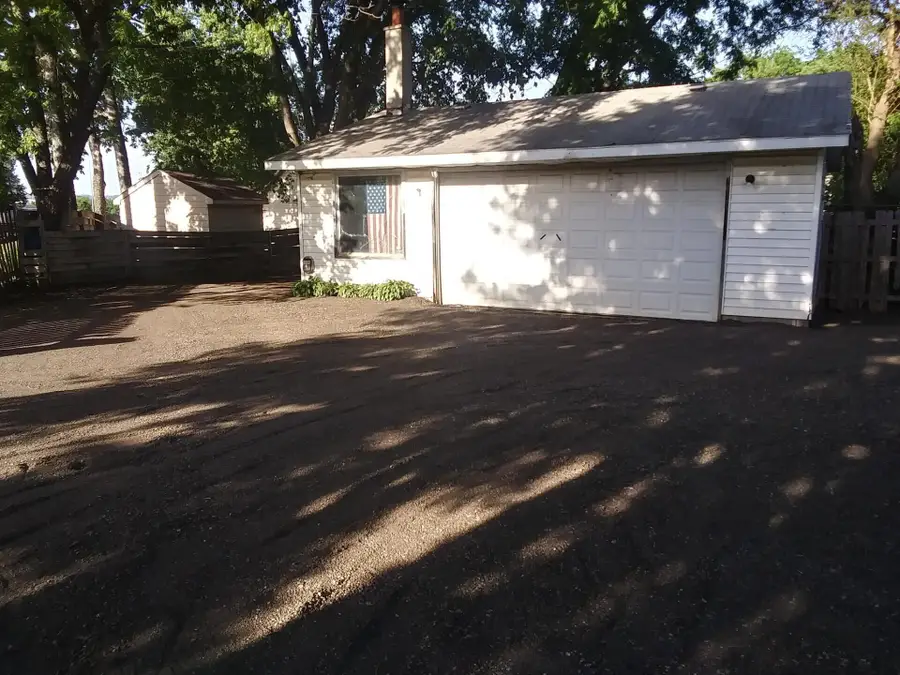 919 St Cloud St, La Crosse, WI 54603 - Image #2