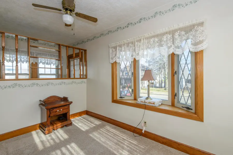 210 Chestnut St, Horicon, WI 53032 - Image #3