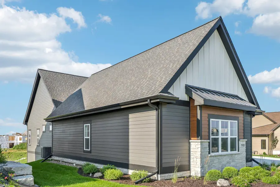 1103 Moll Dr, Waunakee, WI 53597 - Image #3