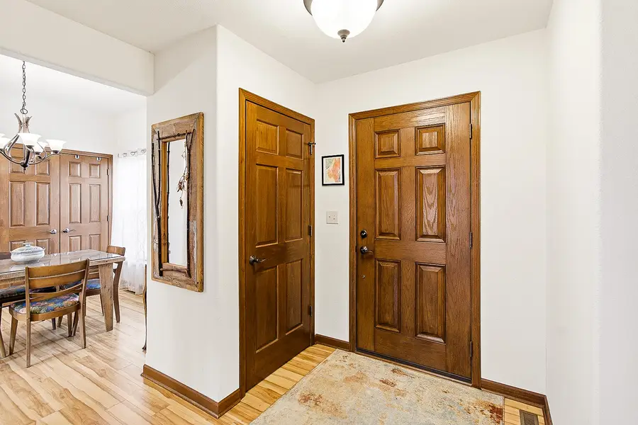 706 Bridlewood Ln, Watertown, WI 53094 - Image #3