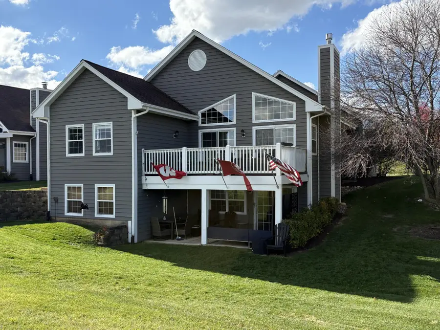 1825 Golfview Dr, Geneva, WI 53147 - Image #2