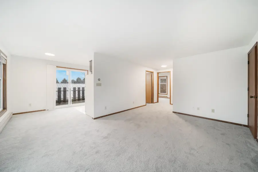 2602 Camelot Blvd, Sheboygan, WI 53081 - Image #3