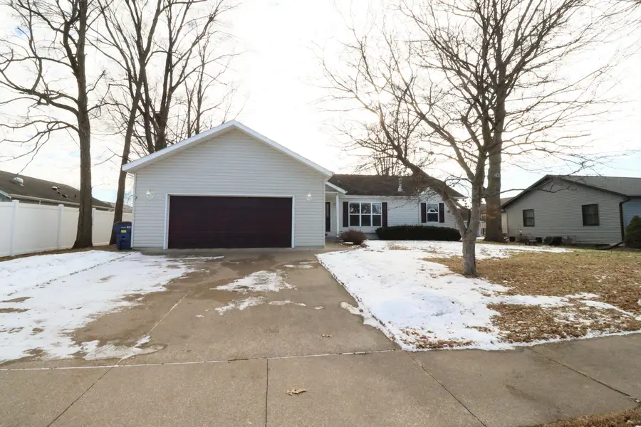 744 Troy St, Onalaska, WI 54650 - Image #3