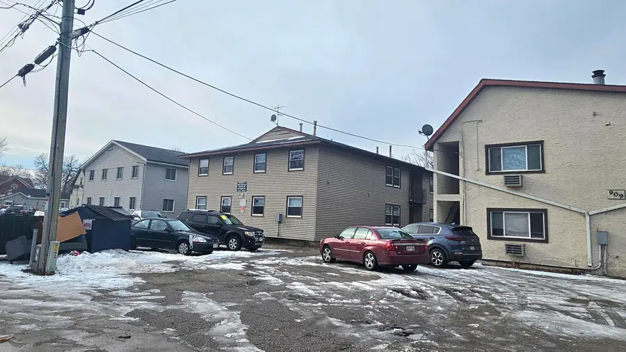 913 7th St S, La Crosse, WI 54601 - Image #3