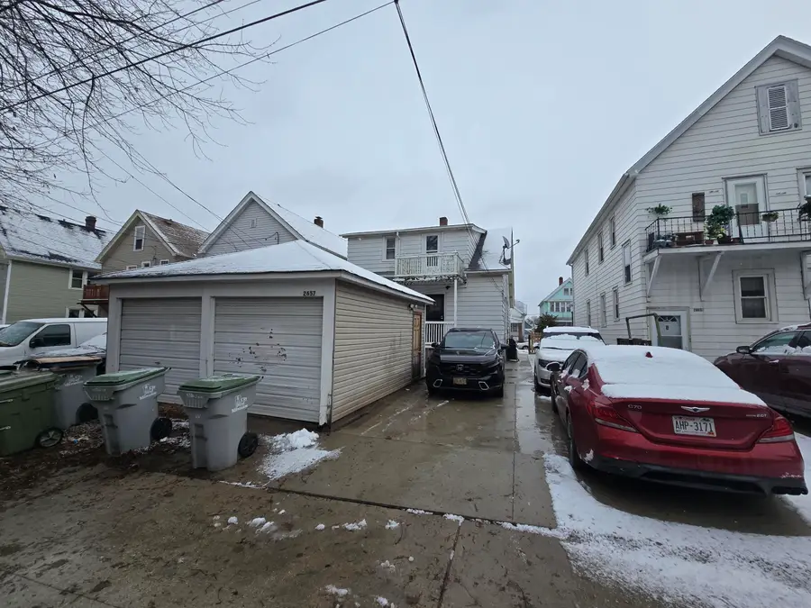 2657 S 15th Pl, Milwaukee, WI 53215 - Image #3