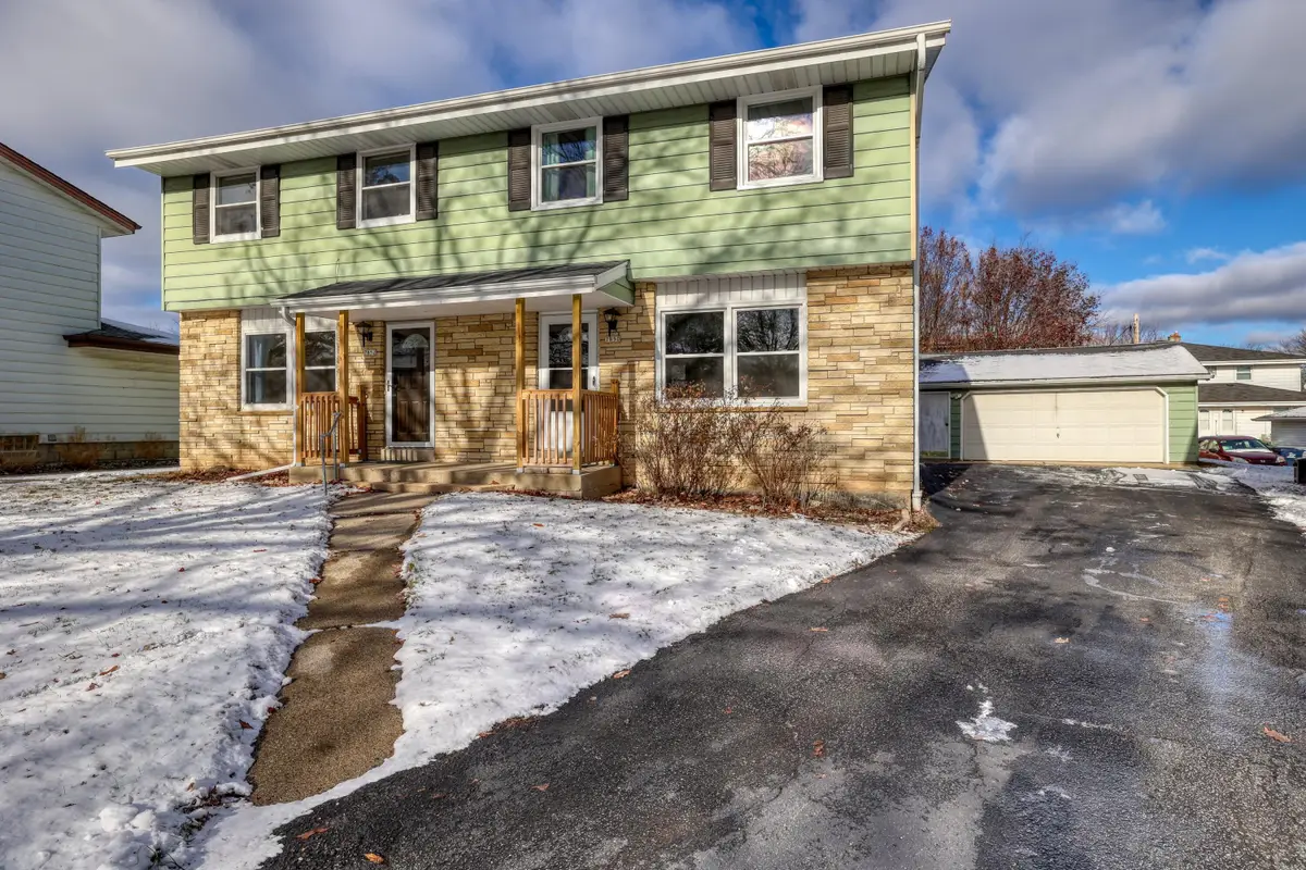 7850 W Van Beck Ave, Milwaukee, WI 53220 - Image #1