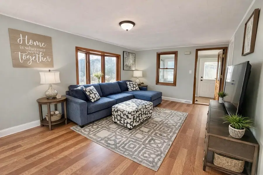 3448 S Illinois Ave, Milwaukee, WI 53207 - Image #2