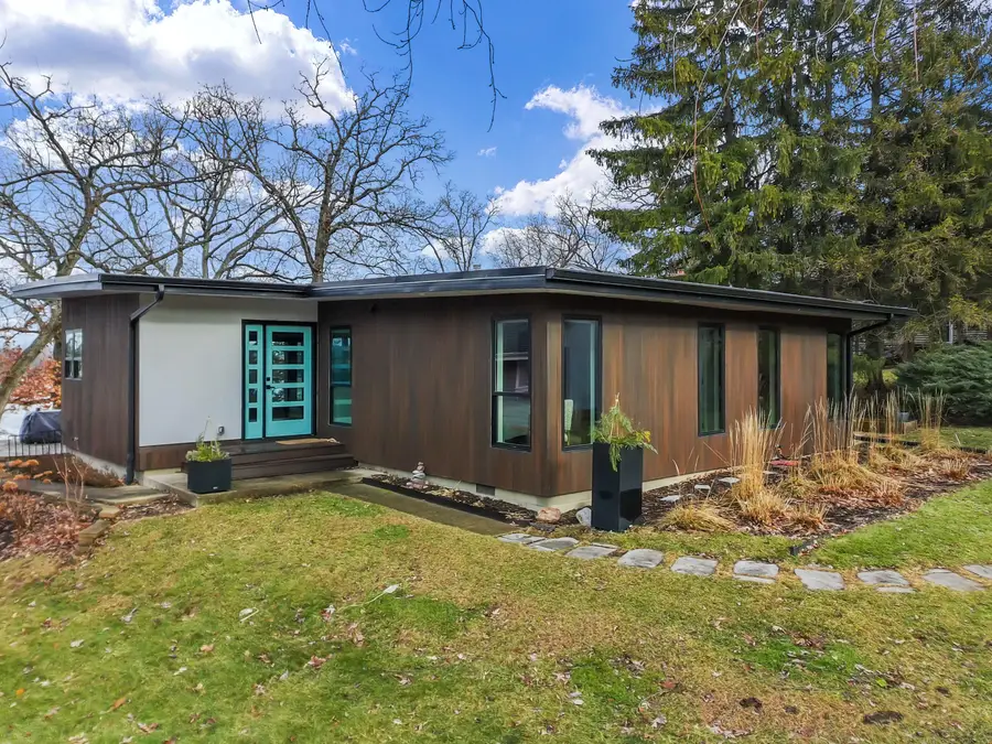 W1374 South Shore Dr, Palmyra, WI 53156 - Image #2