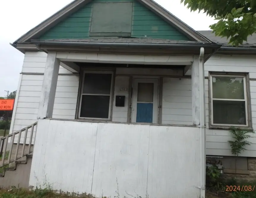 2901 N Mother Simpson Way, Milwaukee, WI 53206 - Image #1