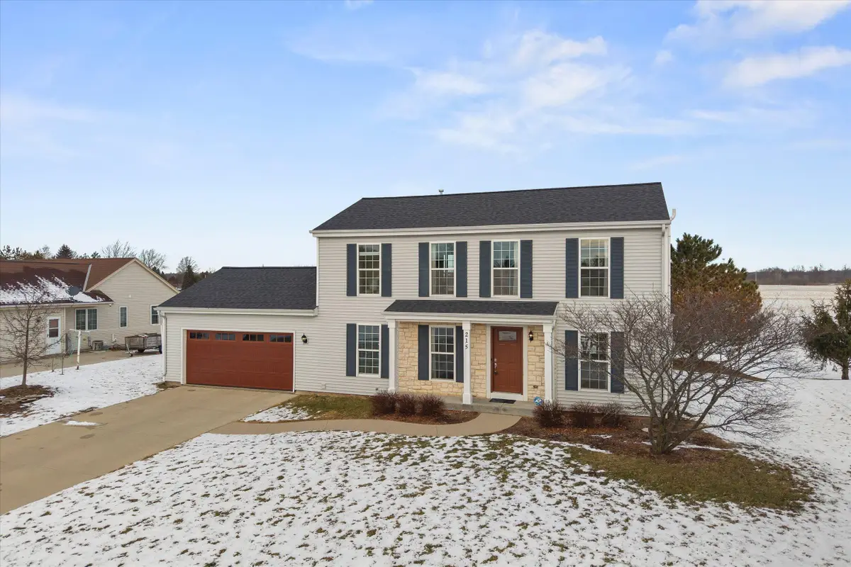 215 Maries Way, Random Lake, WI 53075 - Image #1