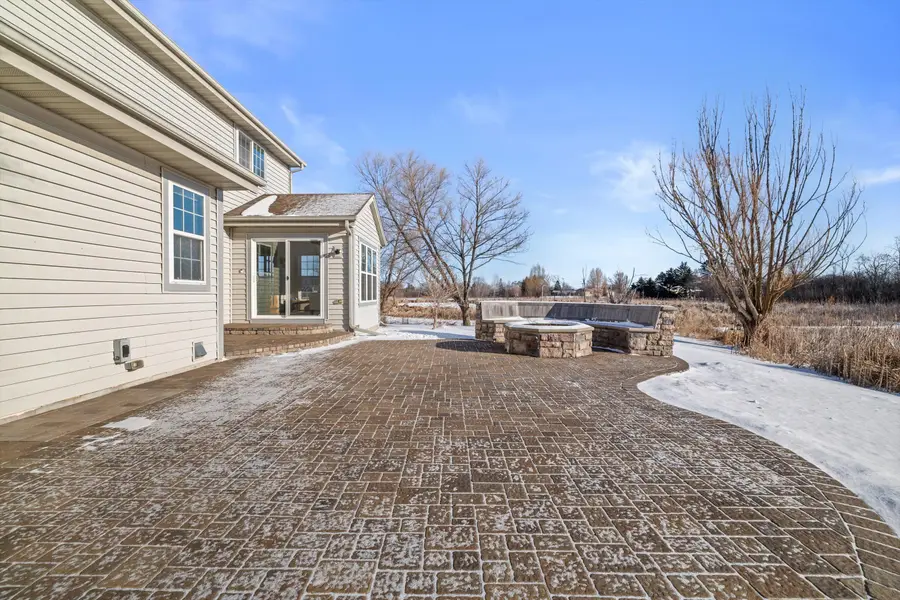 6001 Alburg Ave, Caledonia, WI 53406 - Image #2