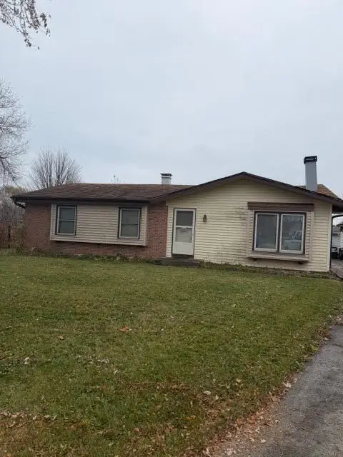 2905 Lake Vista Ct, Caledonia, WI 53402 - Image #1