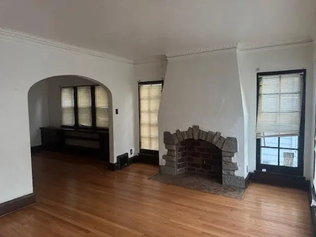 2404 N 56th St, Milwaukee, WI 53210 - Image #2