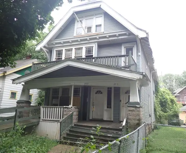 2723 N 40th St, Milwaukee, WI 53210