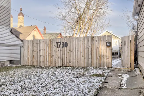 1730 S 6th St, Milwaukee, WI 53204