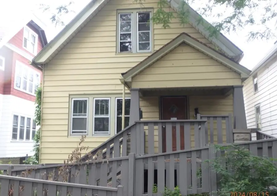 3206 N 12th St, Milwaukee, WI 53206 - Image #1