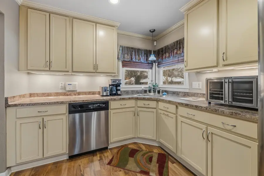 4939 N 126th St, Butler, WI 53007 - Image #3