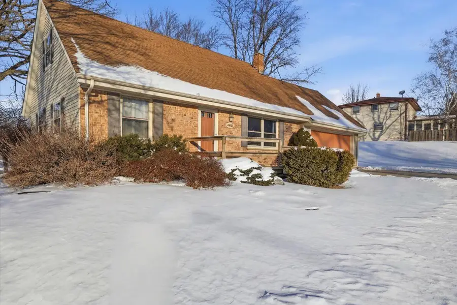 465 Dardis Dr, Burlington, WI 53105 - Image #2