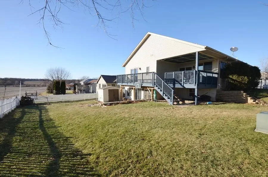 1273 Black River Ct, Whitewater, WI 53190 - Image #2