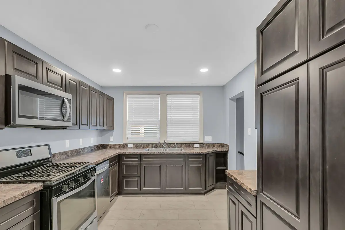 1528 Thurston Ave, Racine, WI 53405 - Image #1