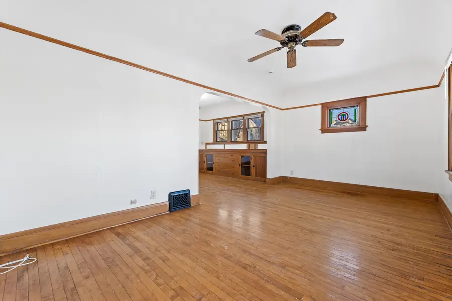 1603 E Hampshire St, Milwaukee, WI 53211 - Image #2