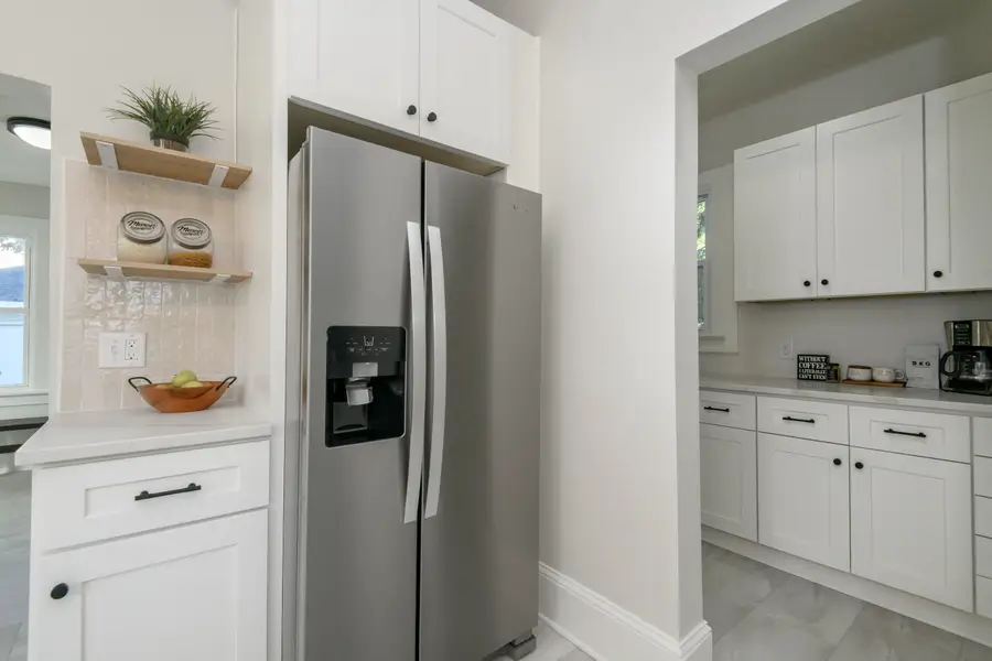 2911 N Newhall St, Milwaukee, WI 53211 - Image #2