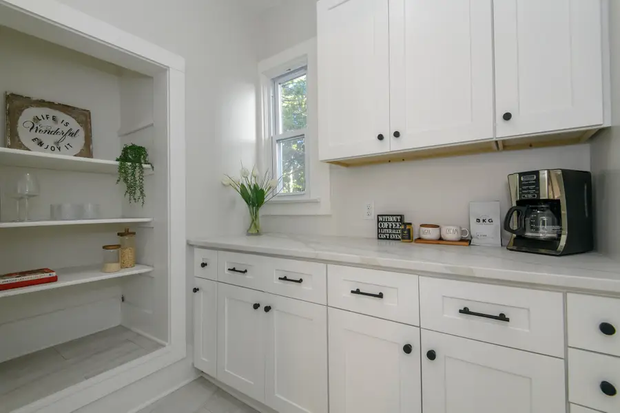 2911 N Newhall St, Milwaukee, WI 53211 - Image #3