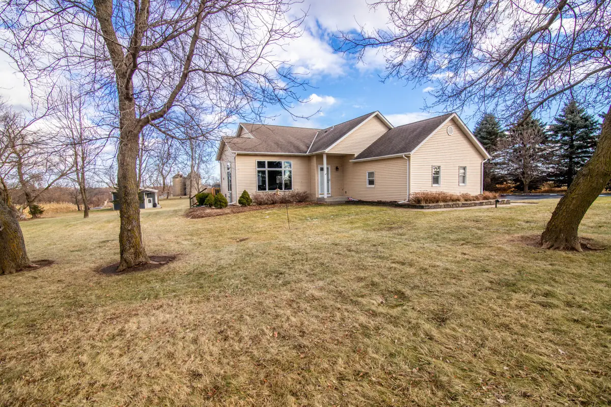 5232 County Highway P, West Bend, WI 53095 - Image #1