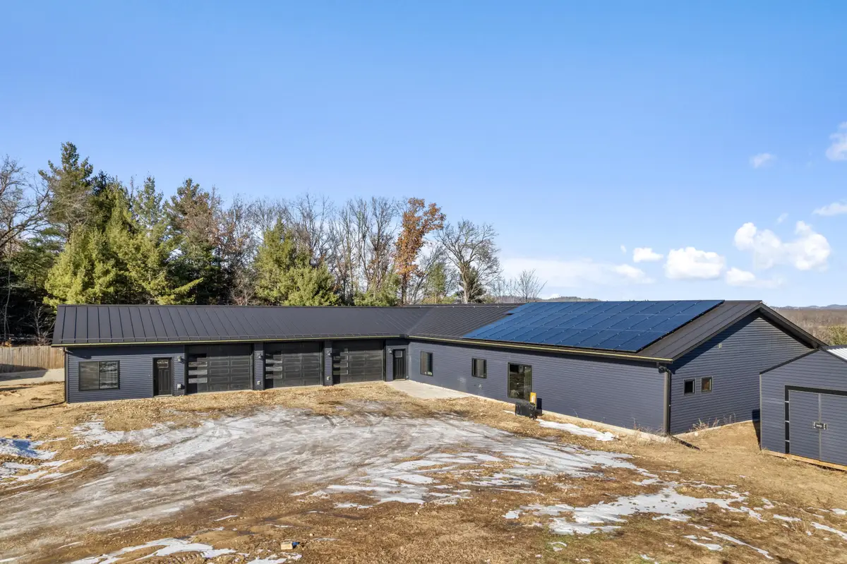 W14548 Black River Ridge Dr, Melrose, WI 54642 - Image #1