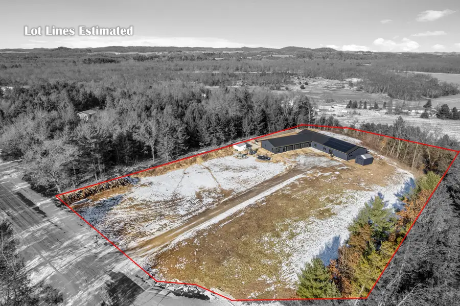 W14548 Black River Ridge Dr, Melrose, WI 54642 - Image #3