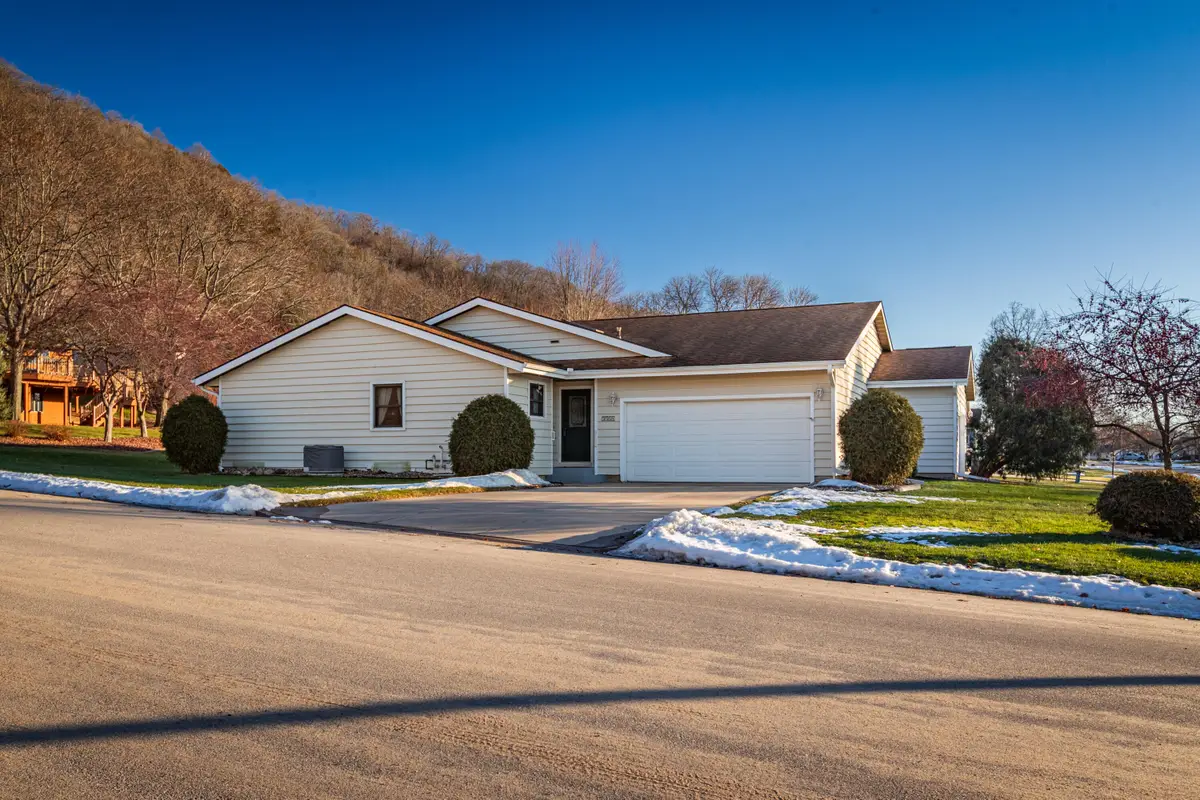 3504 Solaris Ln, La Crosse, WI 54601 - Image #1