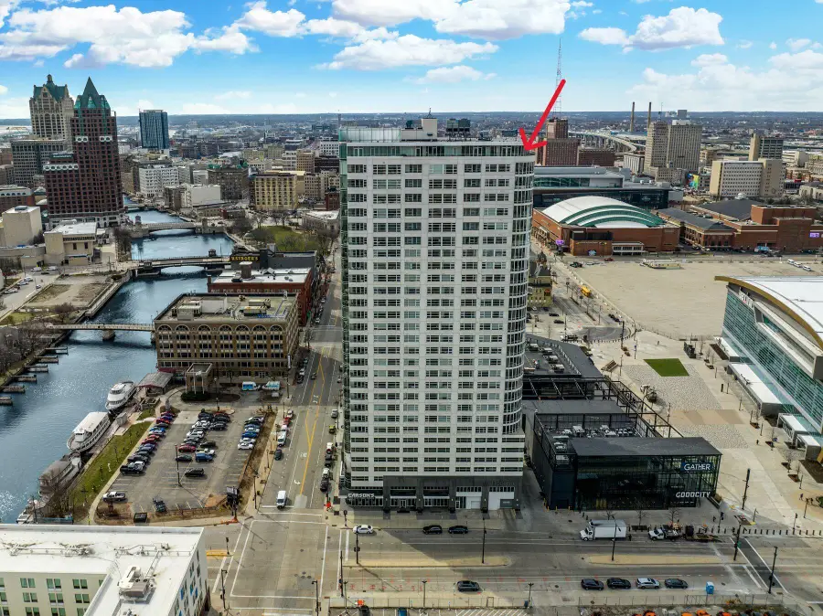 1141 N Martin L King Jr Dr, Milwaukee, WI 53203 - Image #3