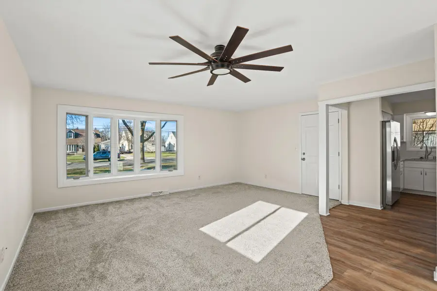 4226 S Pennsylvania Ave, Saint Francis, WI 53235 - Image #3