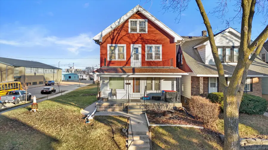 1304 S 61st St, West Allis, WI 53214 - Image #3